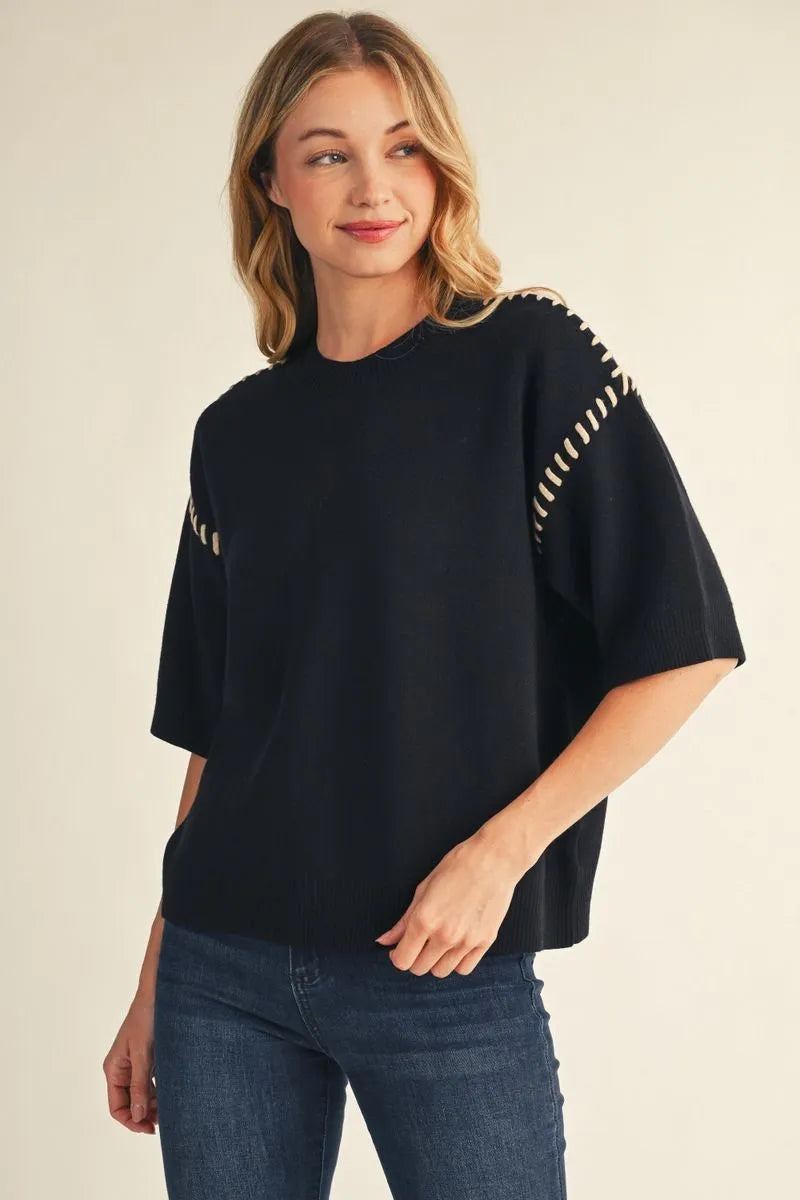 BLACK COMFY SWEATER