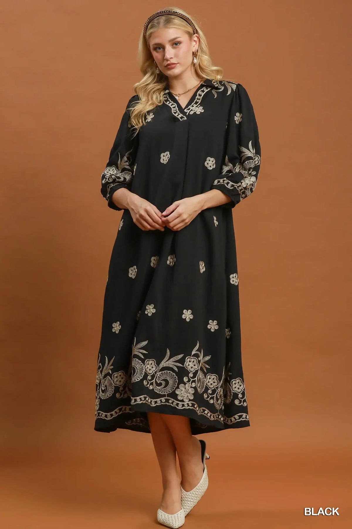 BLACK Embroidered Floral Midi Dress