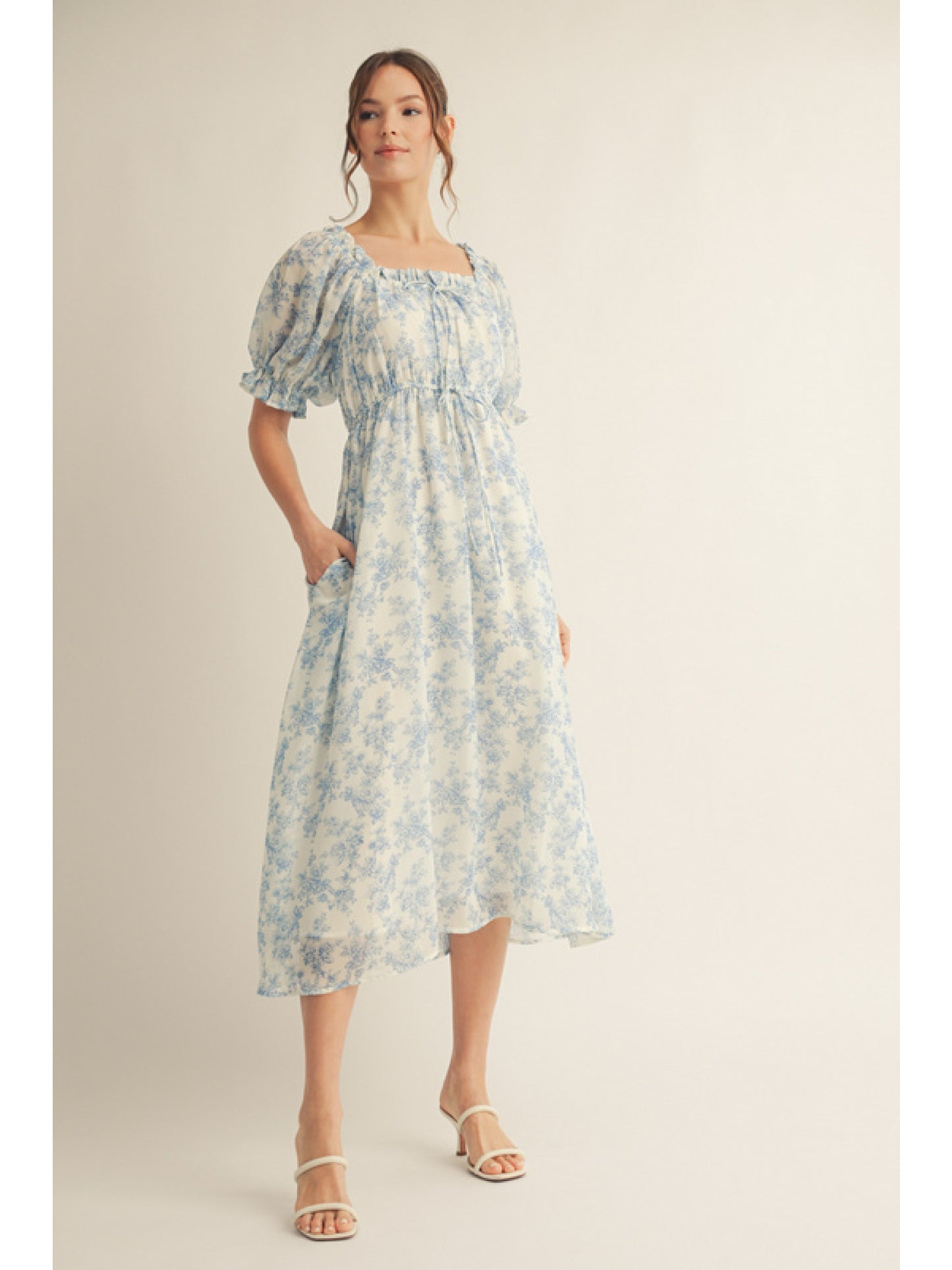 BLUE FLOWER FLOWY MAXI DRESS