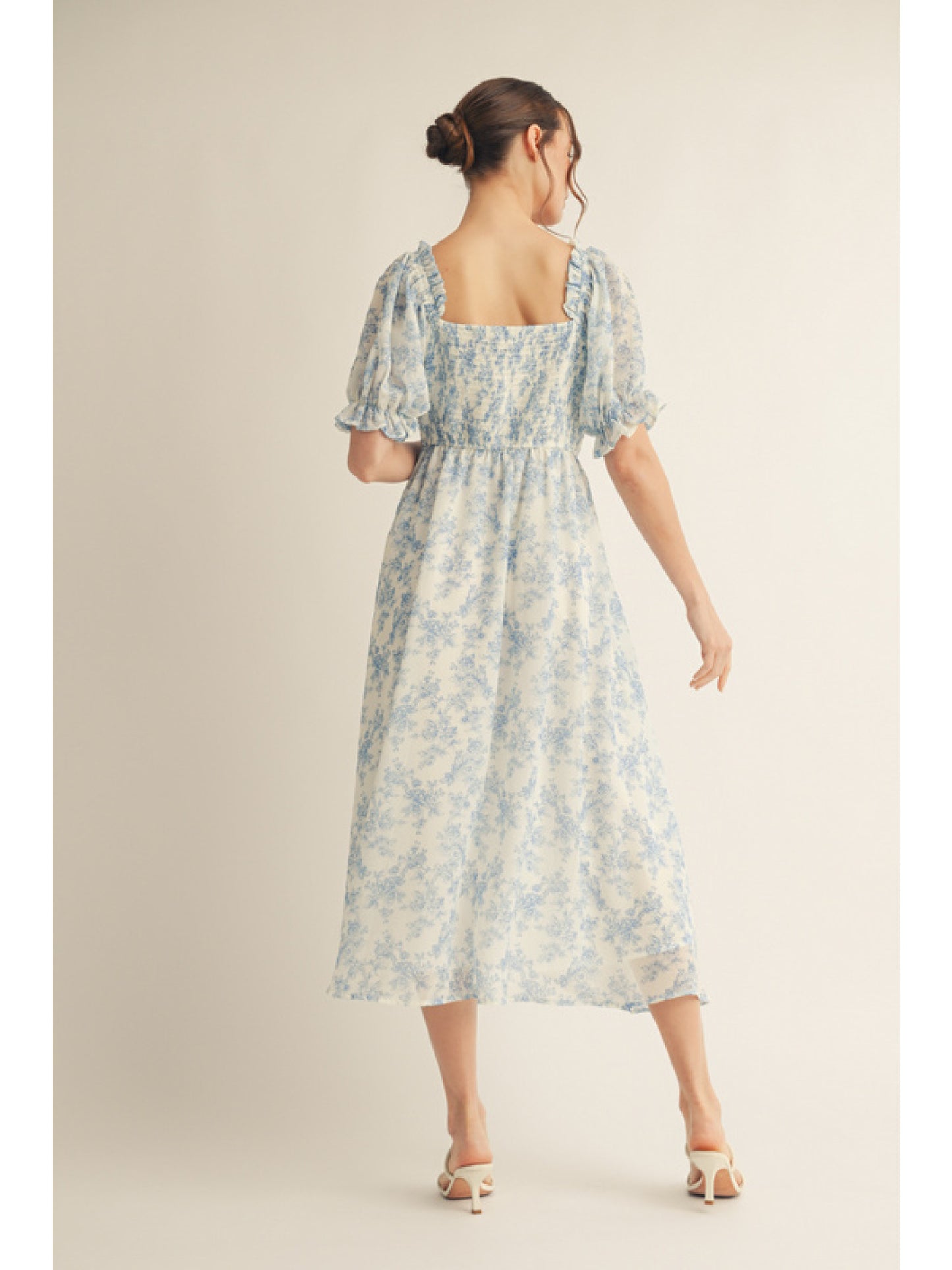 BLUE FLOWER FLOWY MAXI DRESS