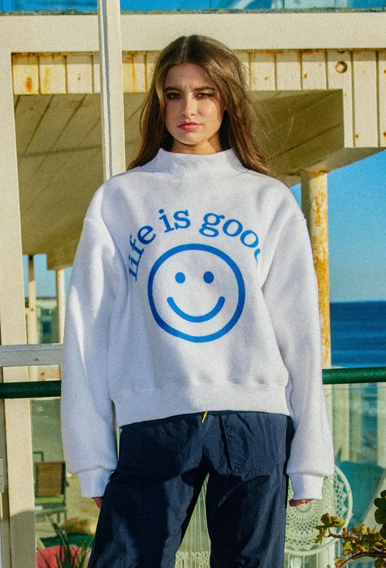REVERSIBLE MOCK NECK