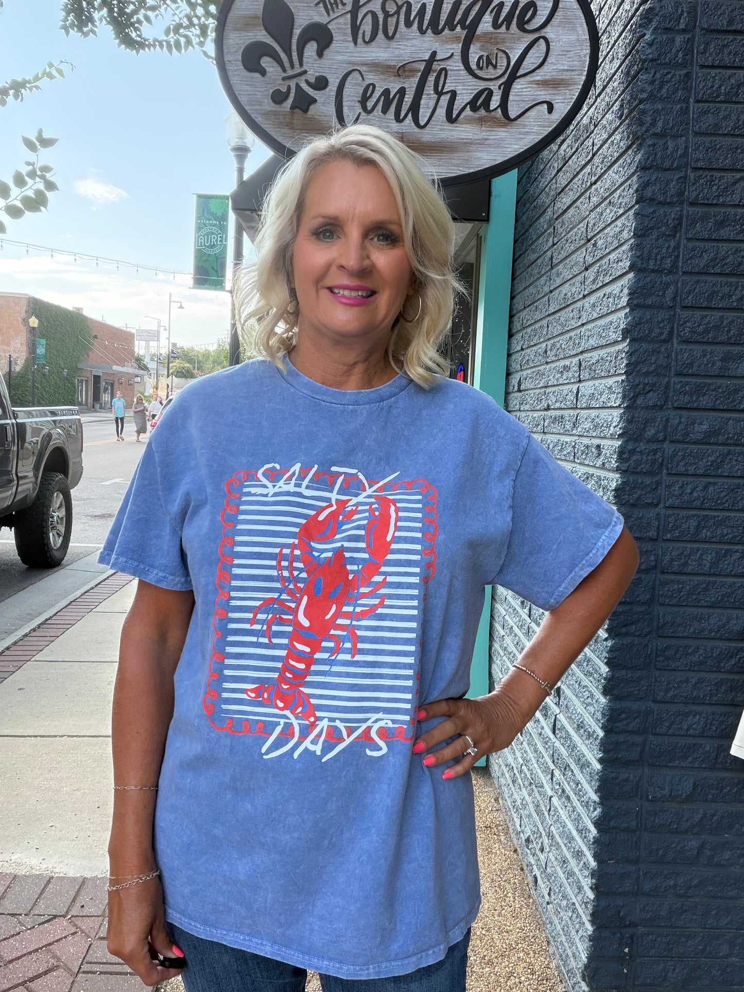 DENIM BLUE LOBSTER TEE