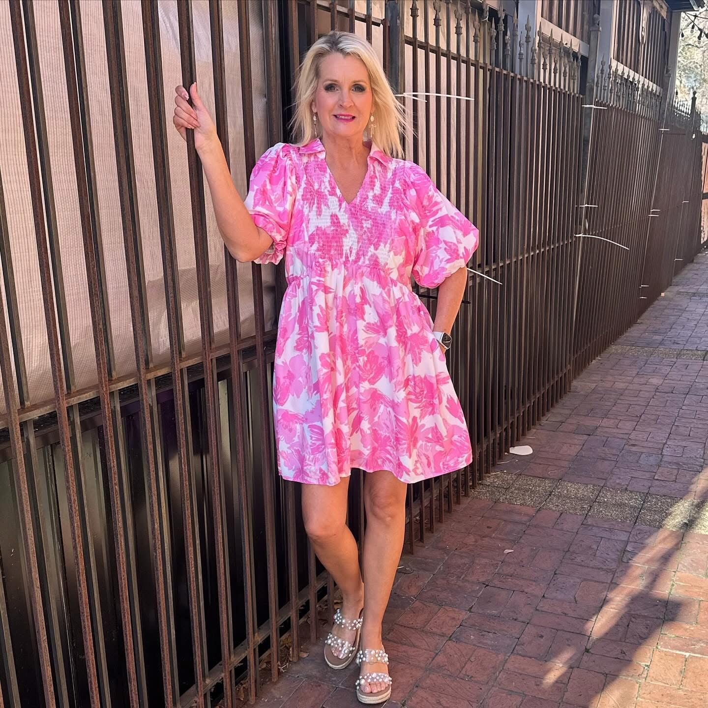 PINK FLORAL SMOCKED DR