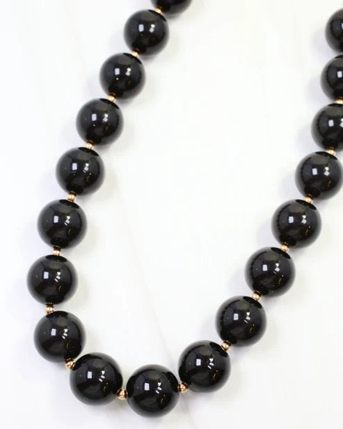 MEGAN BEADED NECKLACE BLACK W/CHARM