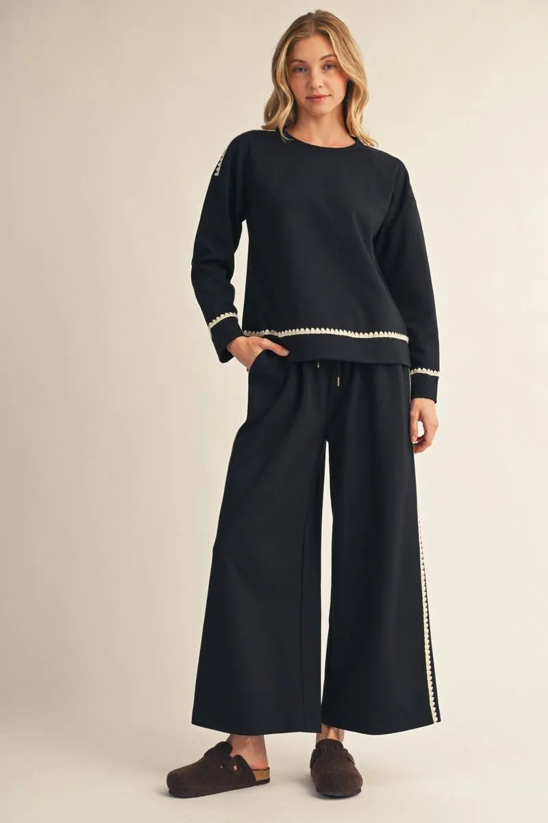 BLACK SCALLOPPED SET