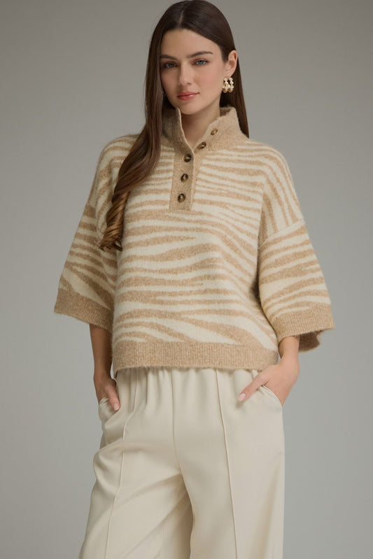 ECRU BROWN ABSTRACT ANIMAL SWEATER