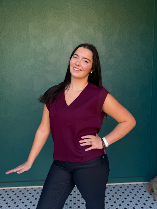 BURGUNDY CAP SLV TOP