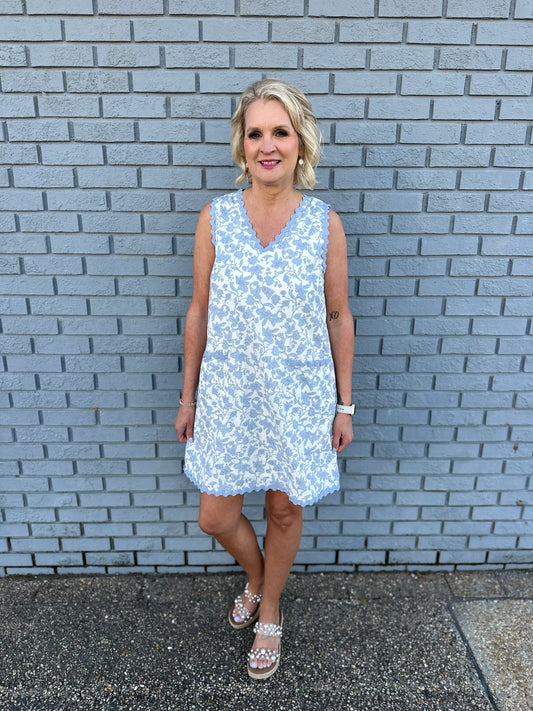 BLUE FLORAL V NECK