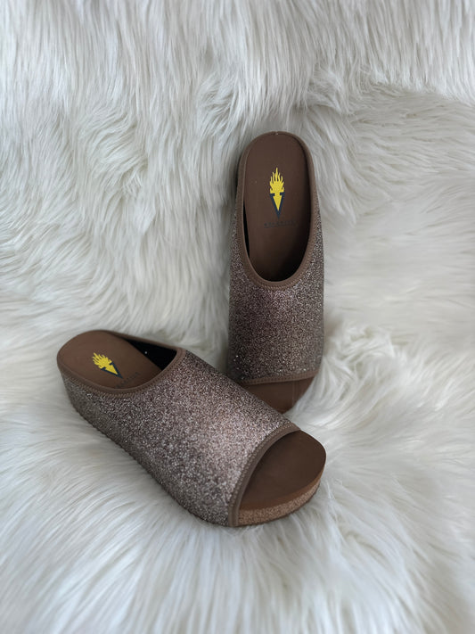 BRONZE SPARKLE WEDGE
