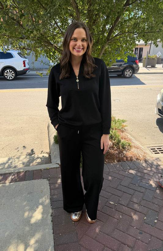 BLACK HALF ZIP JOGGING SET