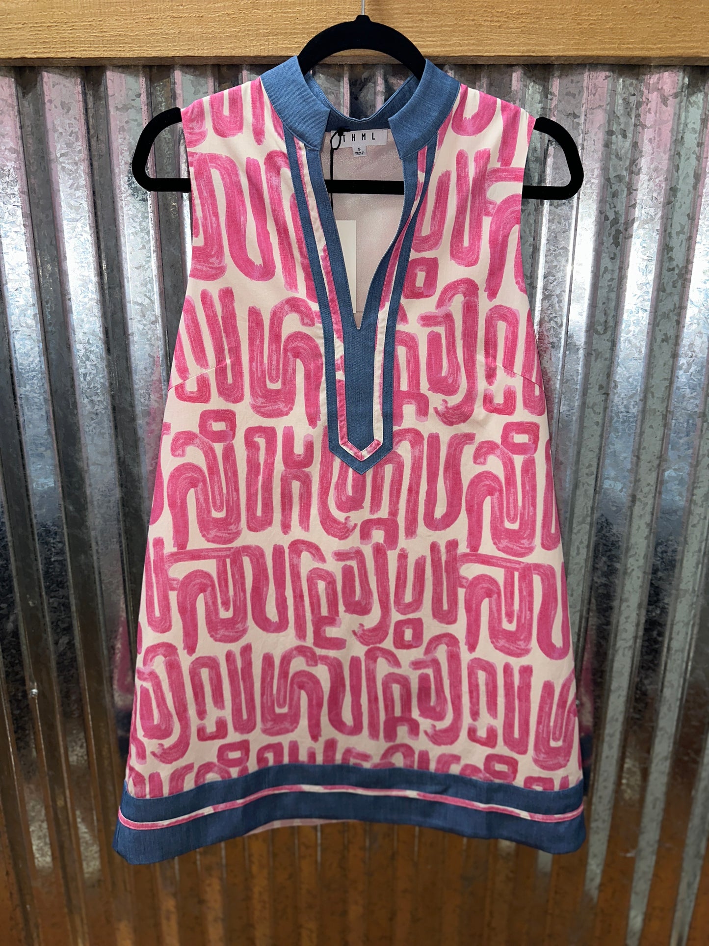 Pink Sleeveless Abstract Pattern Dress