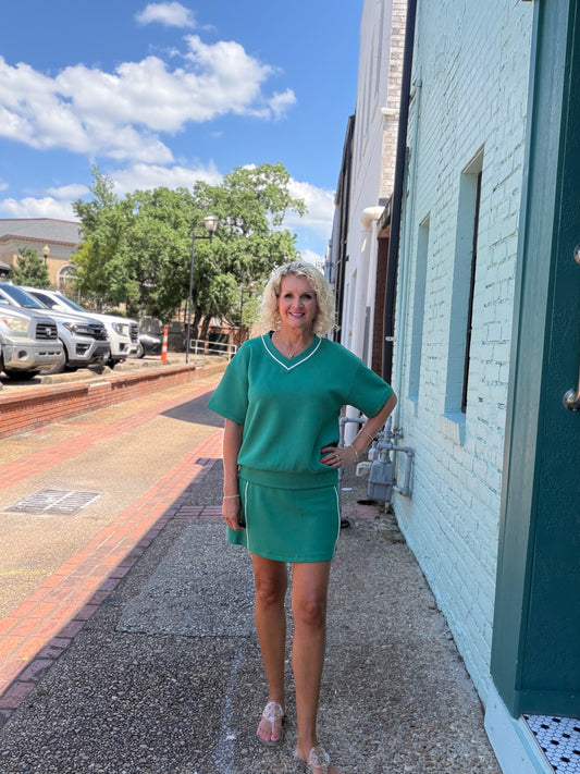 KELLY GREEN Modal Scuba SKORT SET