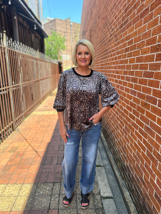 Leopard Velvet Balloon Sleeve Top