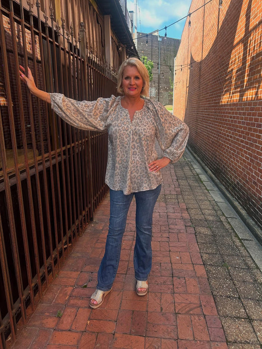 MOCHA METALLIC LEOPARD TOP