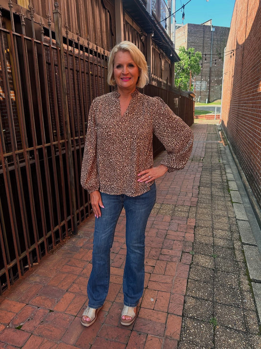 Leopard Puff Sleeves Top