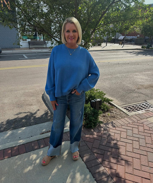 DROP SHOULDER SWEATER