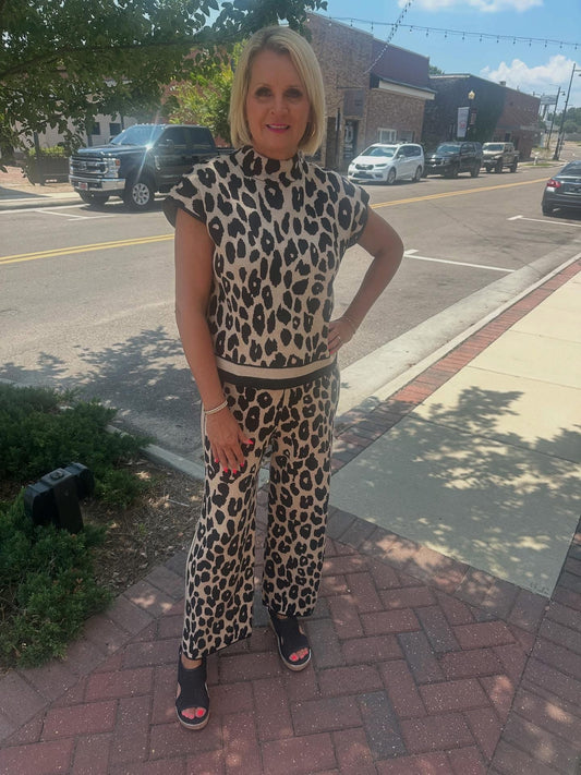 LEOPARD 2 PIECE PANT SET