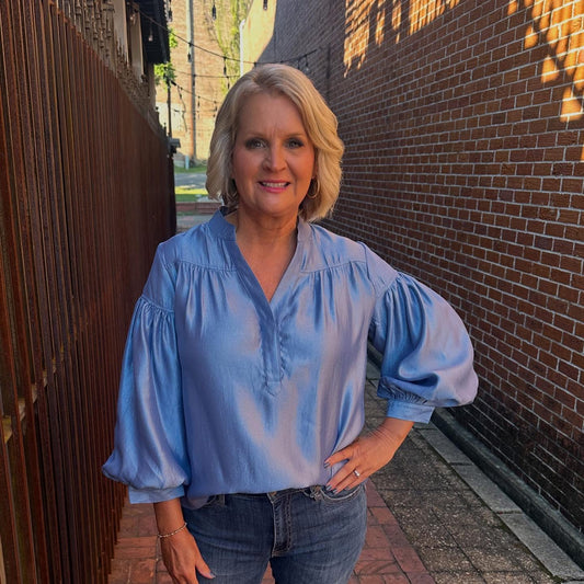 BLUE DEEP NECK TOP