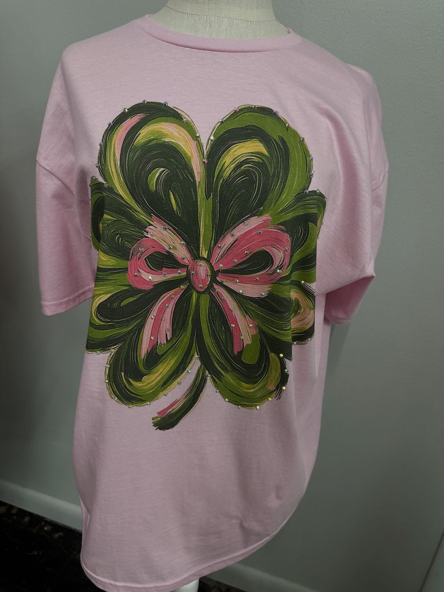 CLOVER W/BLING PINK TEE