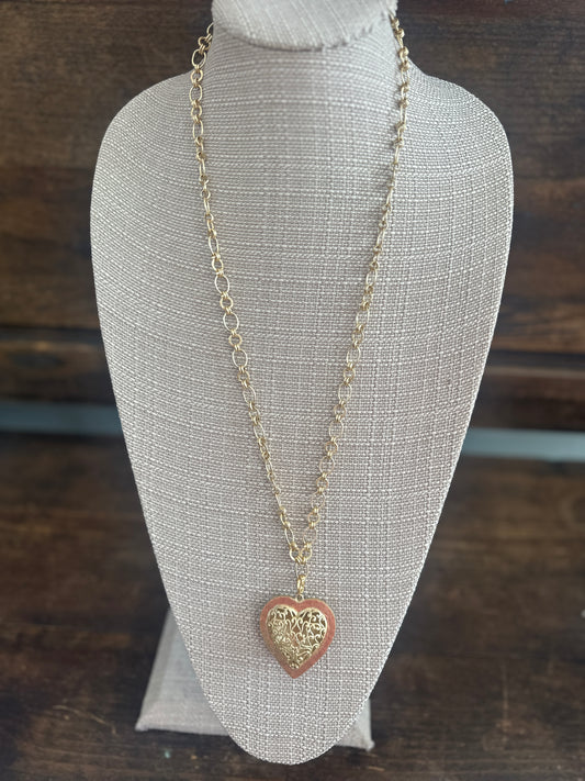 Gold Detailed Heart Chain Link Necklace