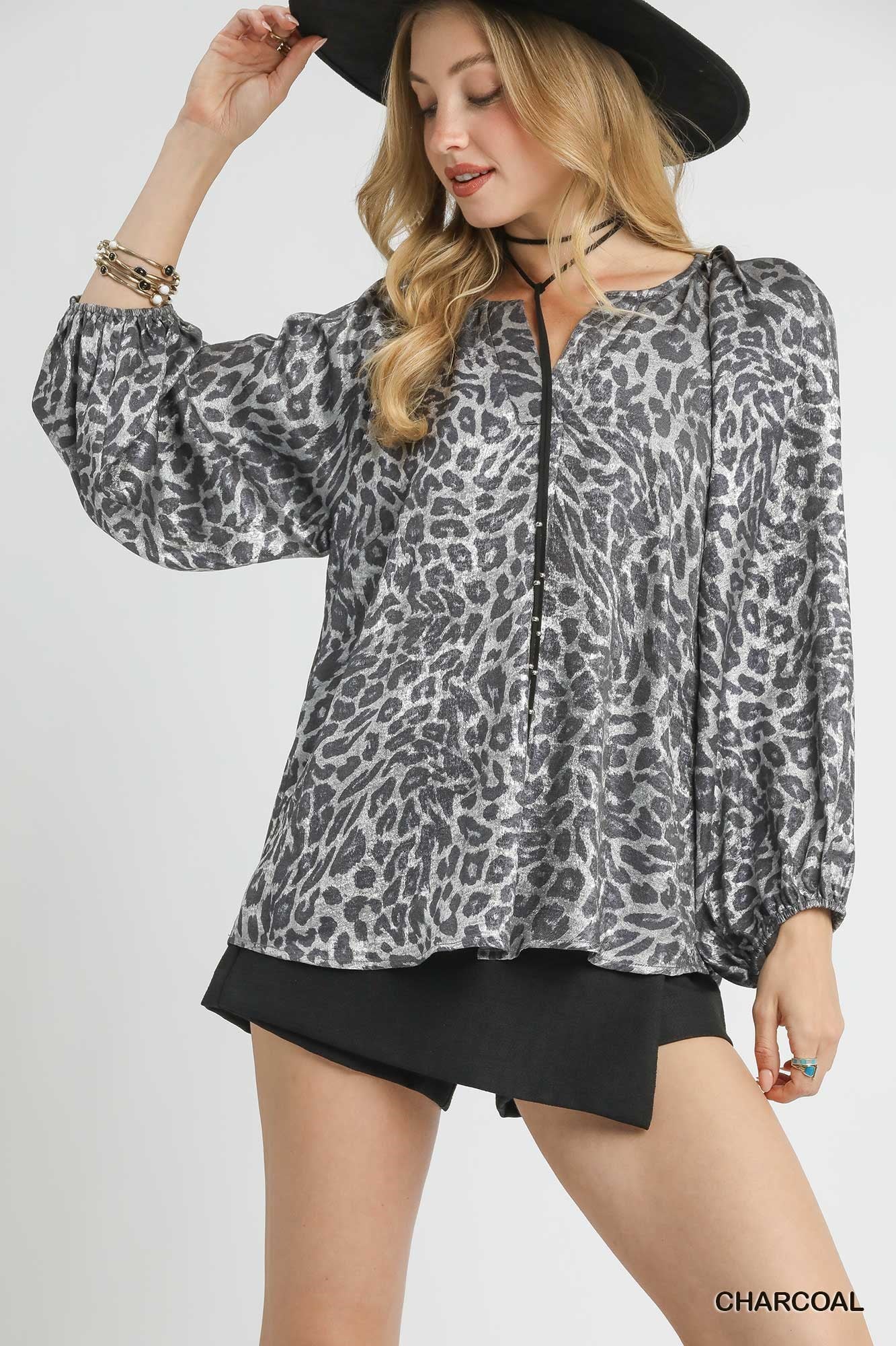CHARCOAL METALLIC LEO TOP
