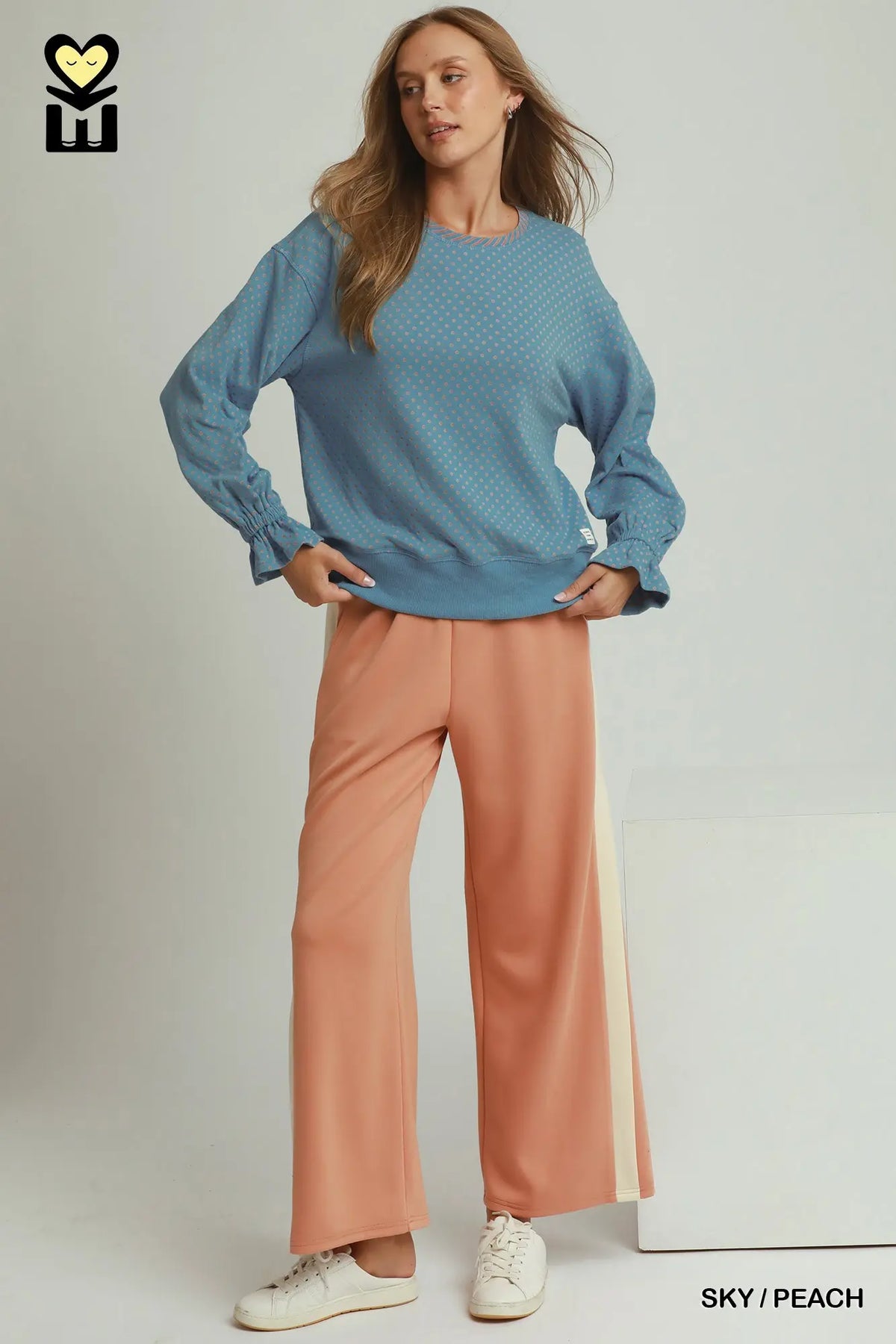 SKY/PEACH Dotted Print Top