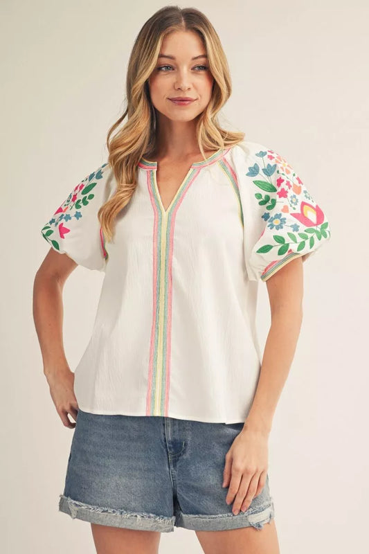 Embroidery Puff Sleeves Top, White