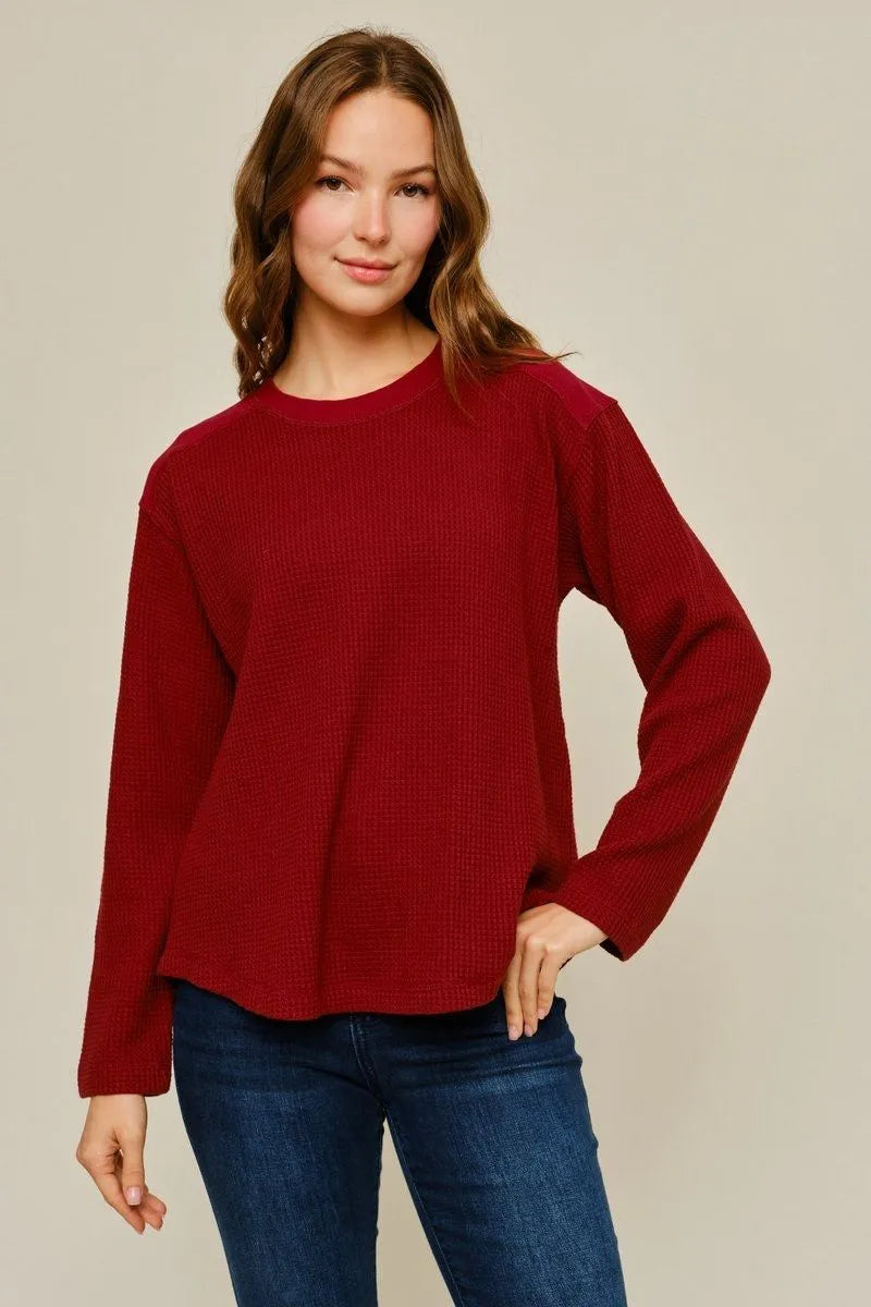 Waffle knit casual top with shoulder contrast, reverse stitch
